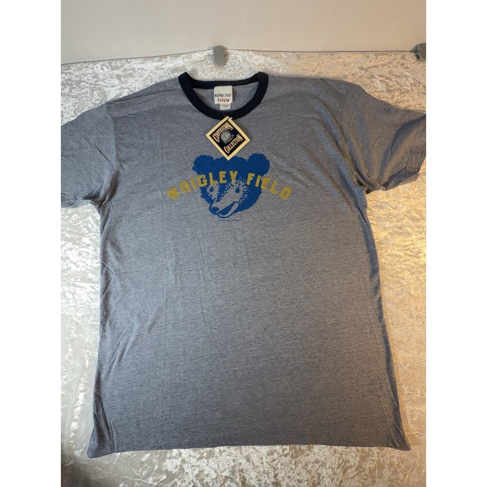 Vintage 2006 Wrigley Field Moonlight Graham Ringer T Shirt NWT L Cubs